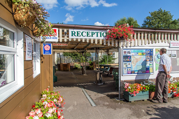 Attracting international visitors - Peewit Caravan Park